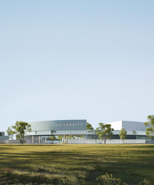 Building Connections: UI Alumni in North America